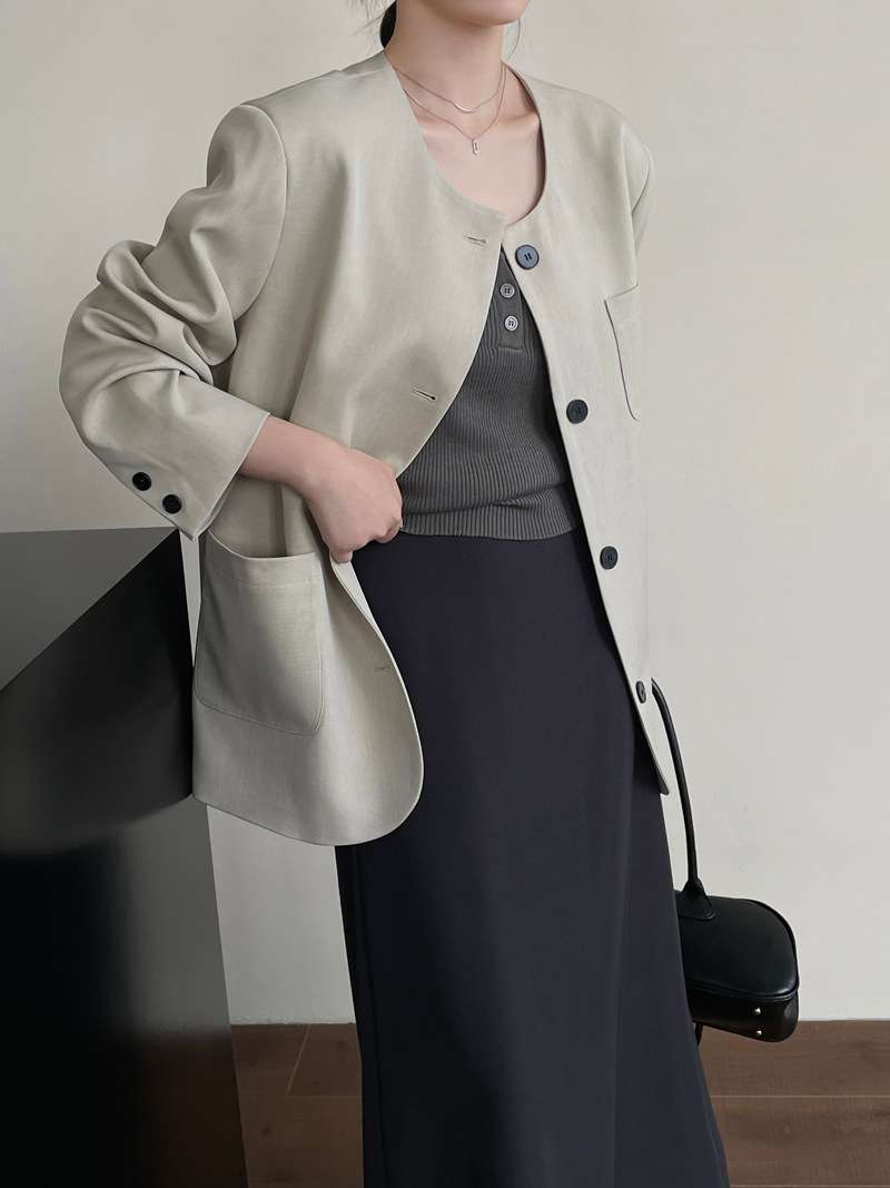 フォーマルスーツ ナチュラルスタイル ノーカラージャケット