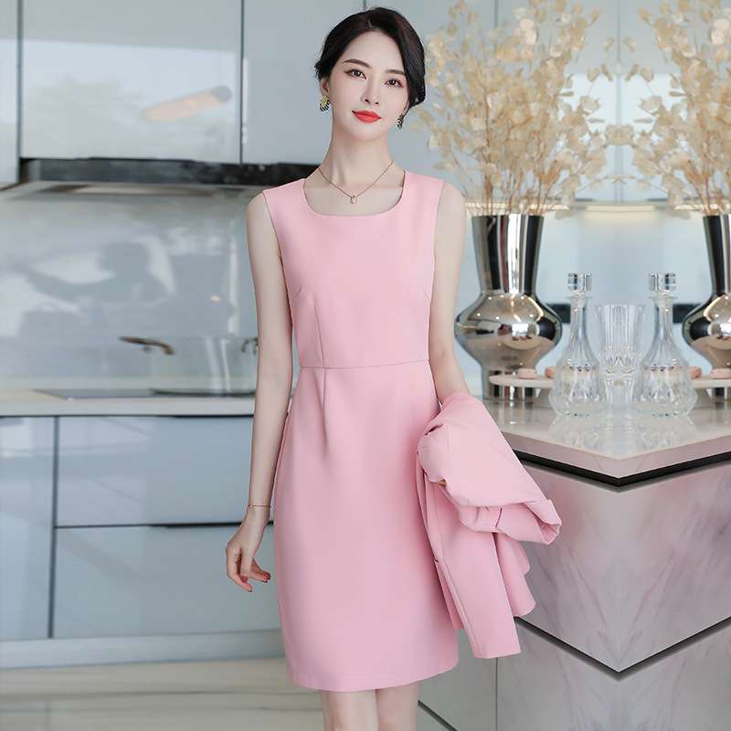 フォーマルスーツ エレガントノースリーブワンピーススーツ