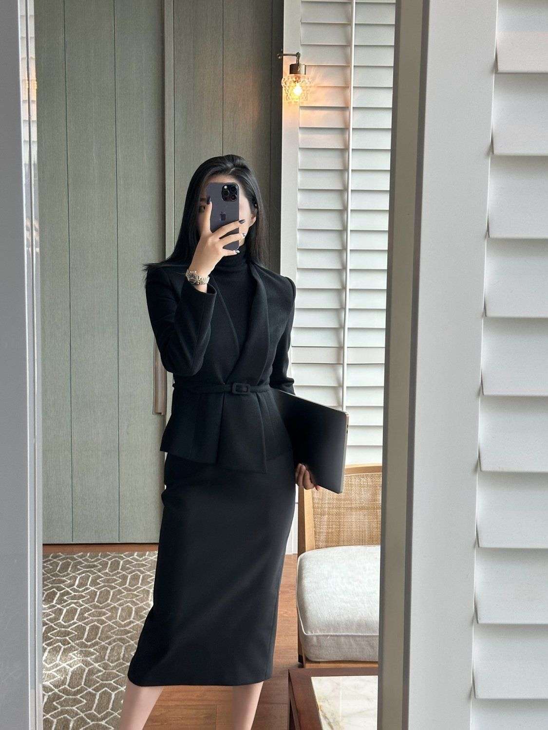 フォーマルスーツ エレガントベルト付きスーツ