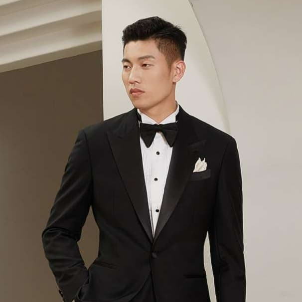 フォーマルスーツ クラシック タキシード スーツ