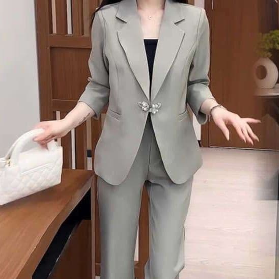 フォーマルスーツ エレガントオフィスパンツスーツ