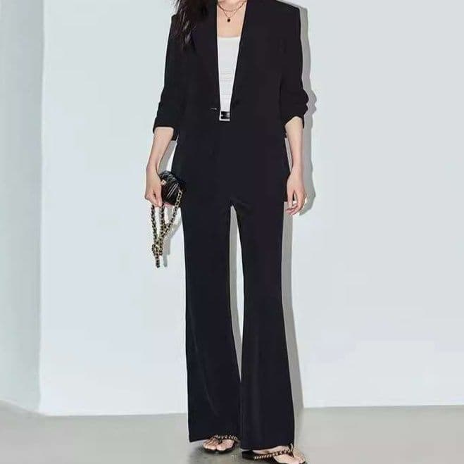 フォーマルスーツ エレガントフォーマルパンツスーツ