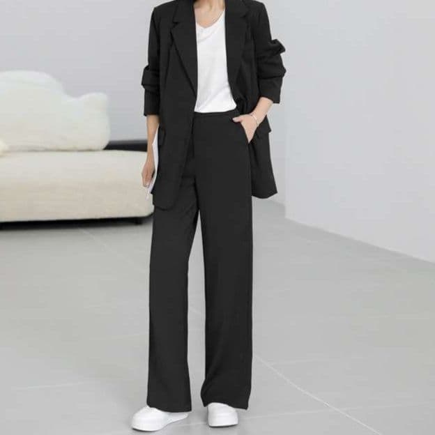 フォーマルスーツ エレガントオーバーサイズパンツスーツ