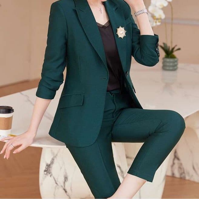 フォーマルスーツ エレガントオフィスレディーススーツ