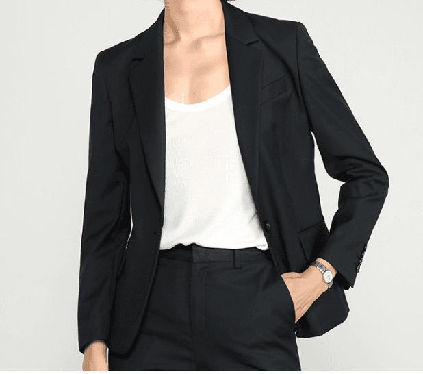 フォーマルスーツ ビジネスウーマン向けスリムフィットジャケット