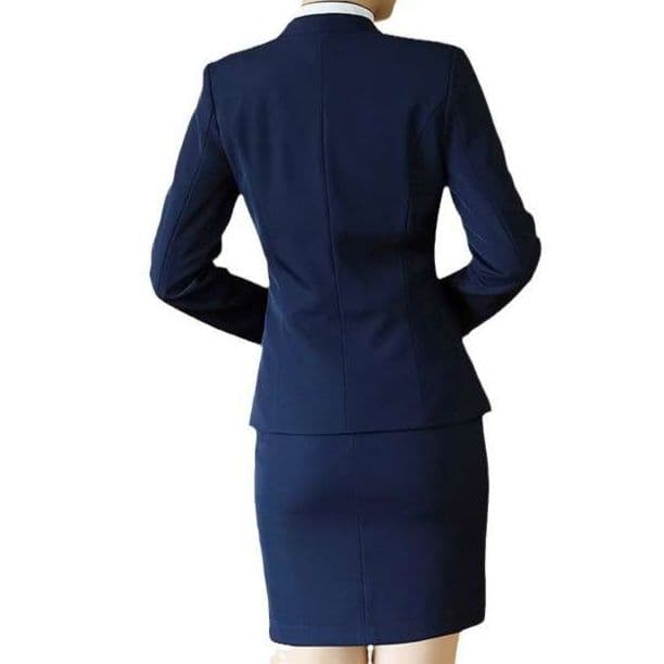 フォーマルスーツ 女性用スタイリッシュオフィススーツ