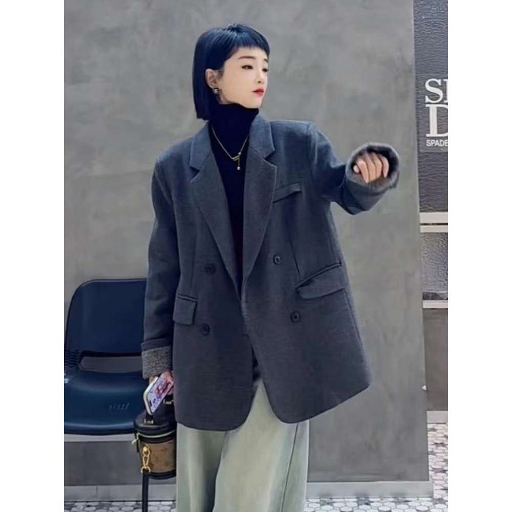フォーマルスーツ ゆったりシルエットのオーバーブレザー