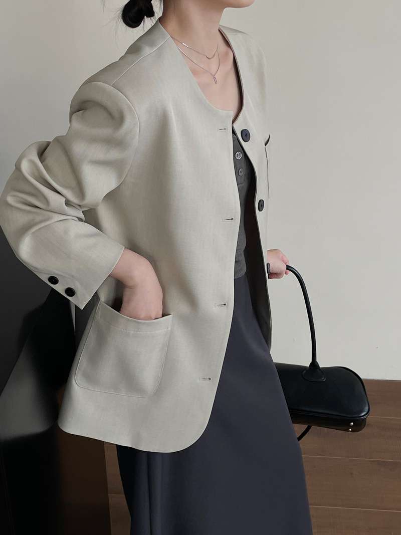 フォーマルスーツ ナチュラルスタイル ノーカラージャケット