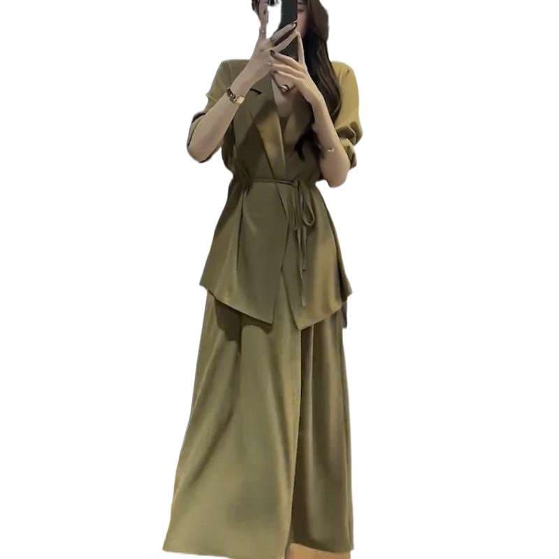 フォーマルスーツ エレガントフォーマルセットアップ