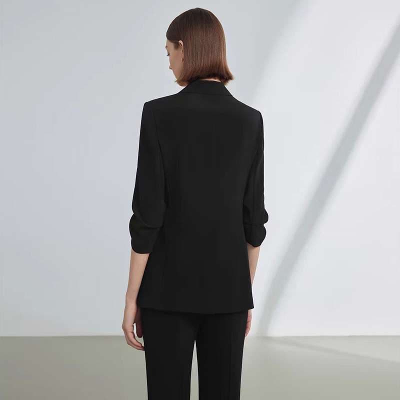 フォーマルスーツ エレガントビジネスパンツスーツ