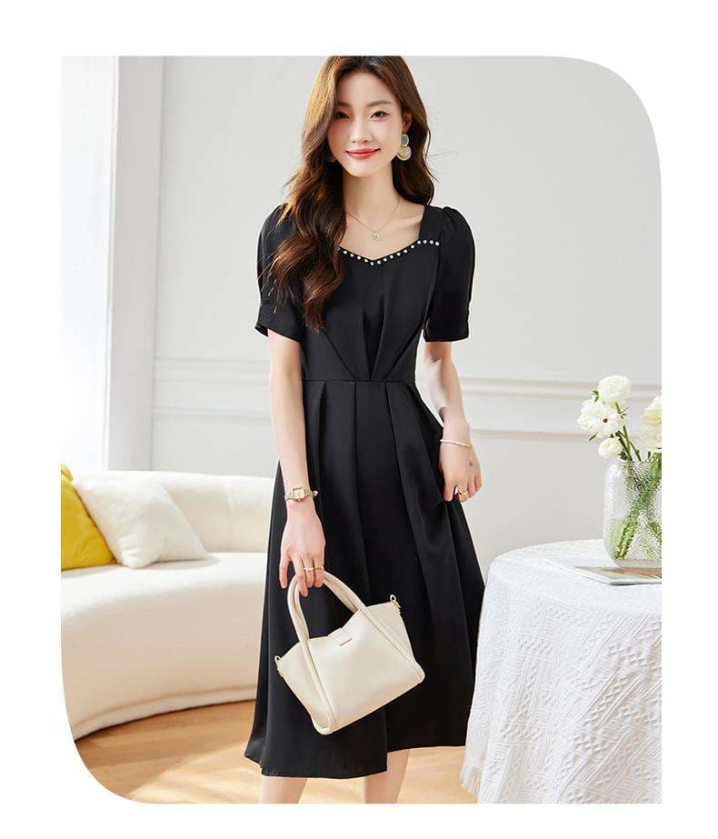 フォーマルスーツ エレガントパールネックラインワンピース