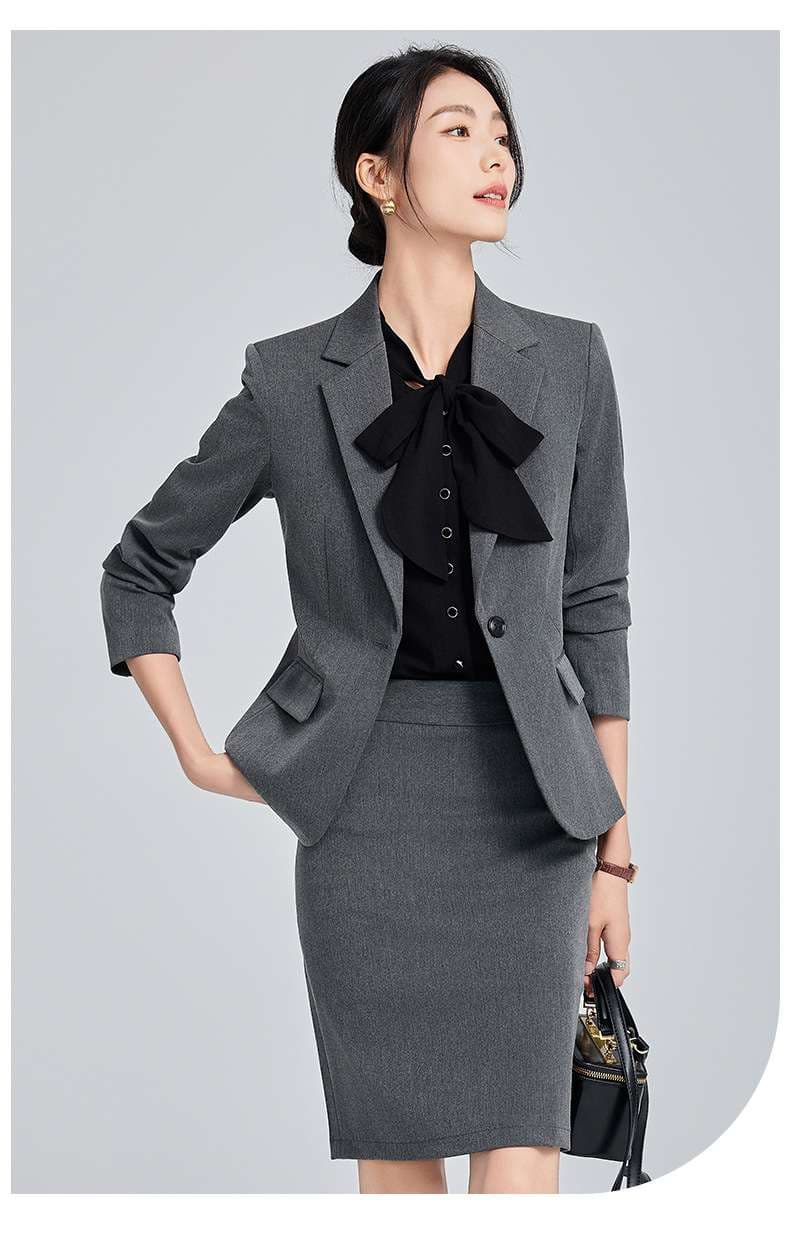 フォーマルスーツ エレガントリボンタイ付きスカートスーツ