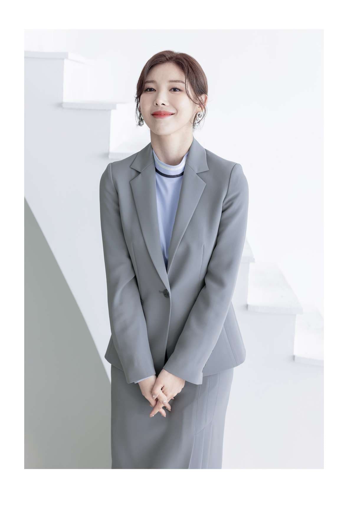 フォーマルスーツ エレガントオフィスレディーススーツ