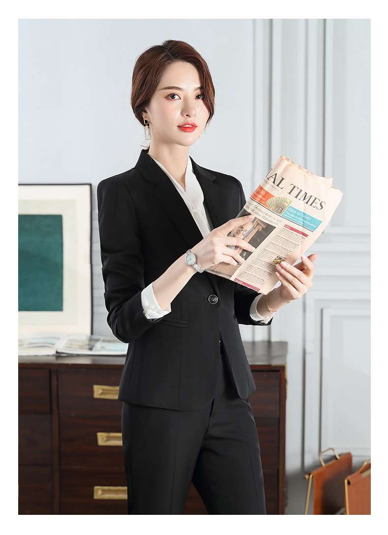 美シルエット オフィス フォーマルスーツ