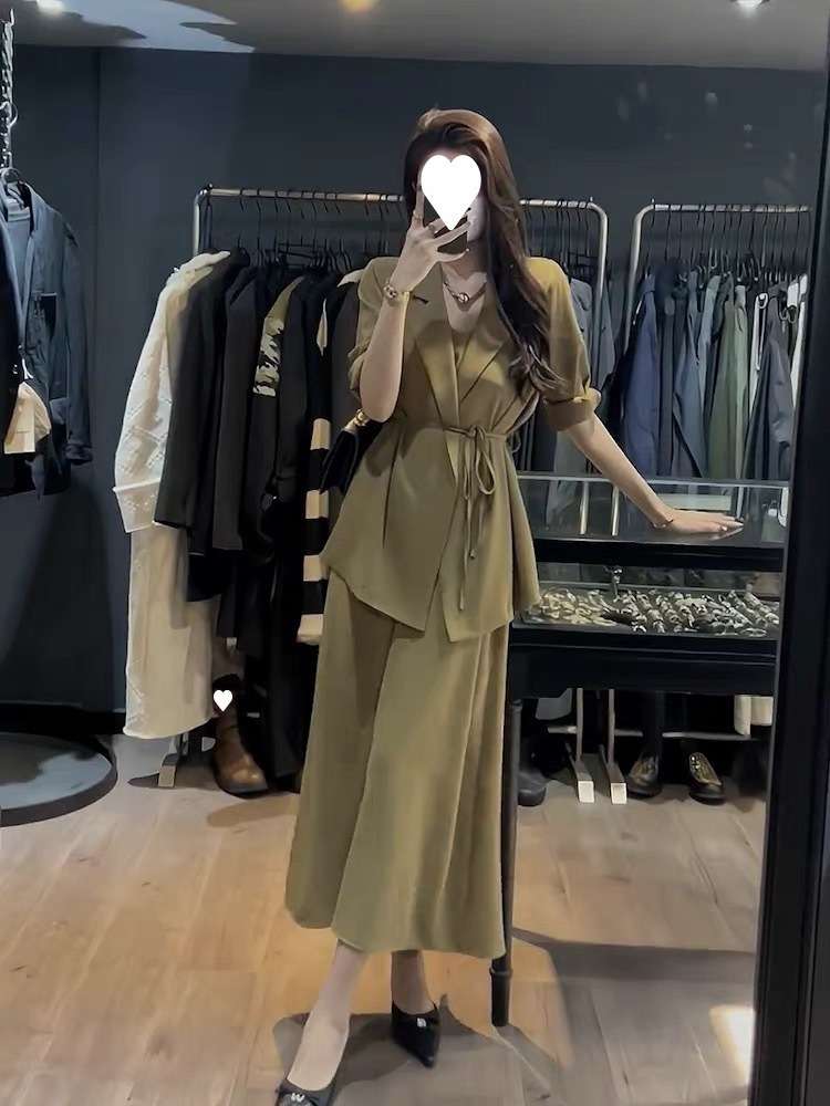 フォーマルスーツ エレガントフォーマルセットアップ