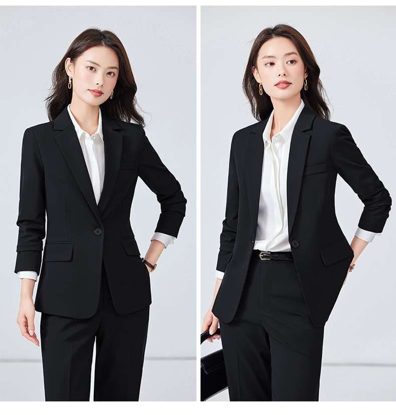 フォーマルスーツ エレガントな女性用ビジネススーツ