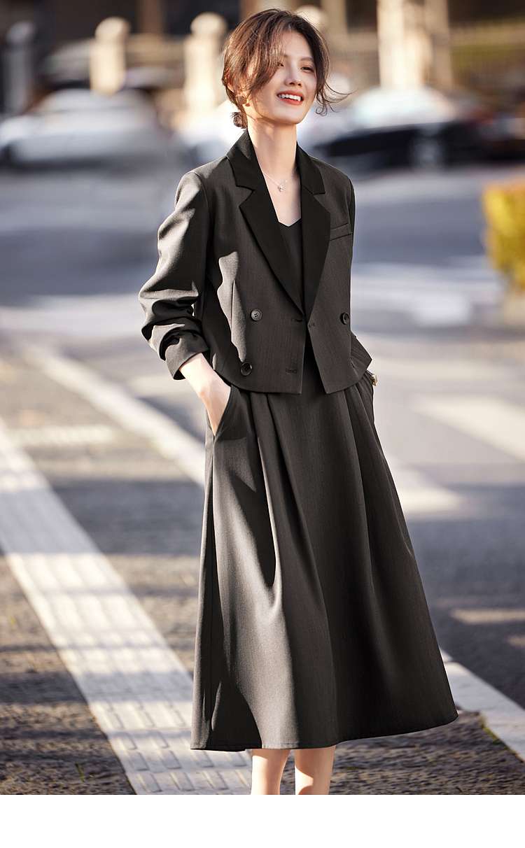 フォーマルスーツ エレガントなロングワンピース＆ジャケットセット