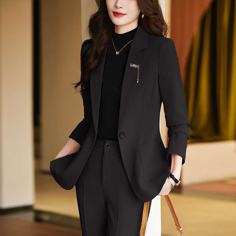 フォーマルスーツ 上質シルエット美人スーツ