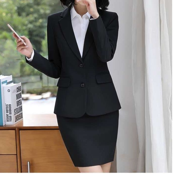 フォーマルスーツ エレガントビジネススーツ 女性用